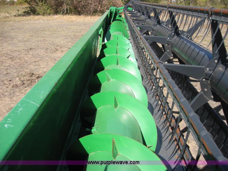 image for item A4609 2007 John Deere 635F HydraFlex platform header