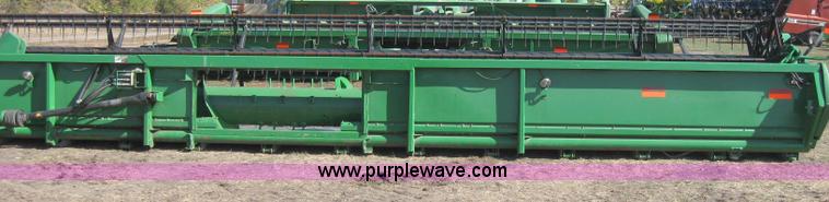 image for item A4609 2007 John Deere 635F HydraFlex platform header