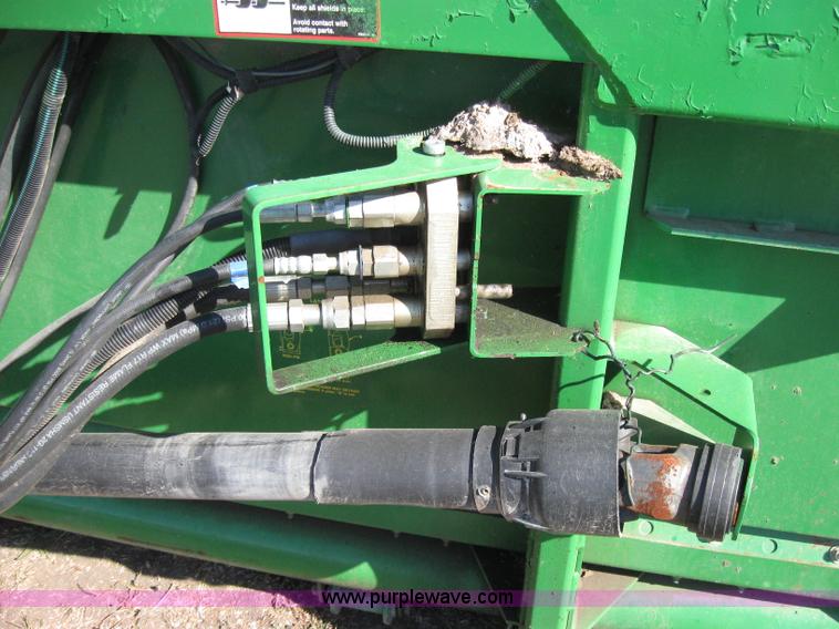 image for item A4609 2007 John Deere 635F HydraFlex platform header