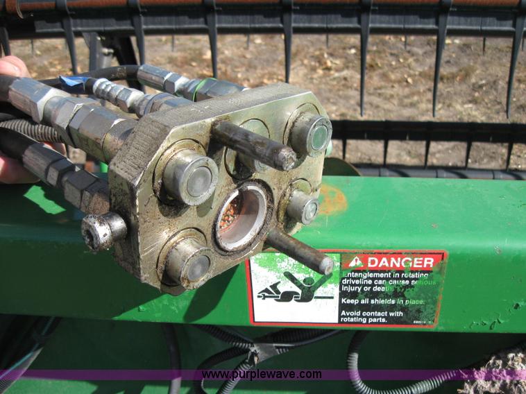 image for item A4609 2007 John Deere 635F HydraFlex platform header