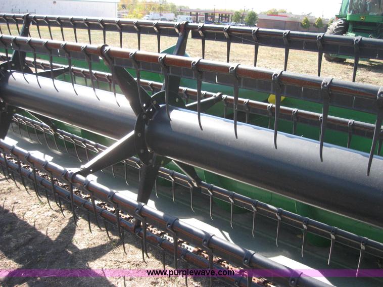 image for item A4609 2007 John Deere 635F HydraFlex platform header