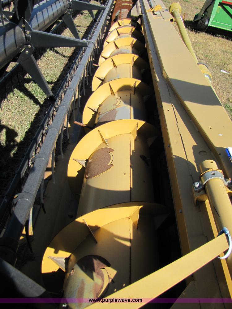image for item A4613 2005 Lexion F530 30' flex head