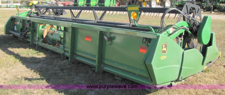 image for item A4614 2008 John Deere 625F HydraFlex 25' flex head