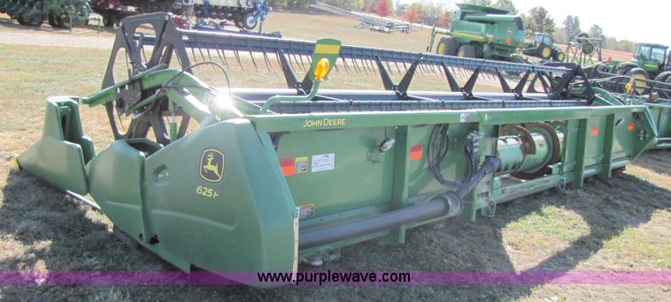 image for item A4614 2008 John Deere 625F HydraFlex 25' flex head