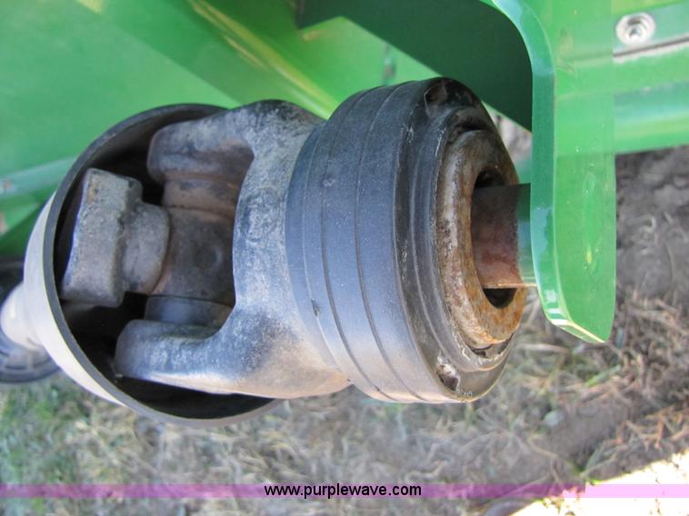 image for item A4614 2008 John Deere 625F HydraFlex 25' flex head