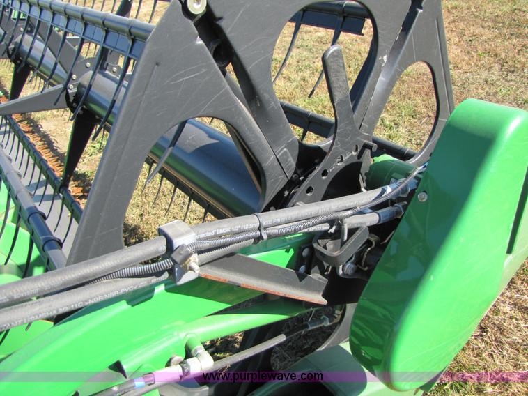 image for item A4614 2008 John Deere 625F HydraFlex 25' flex head