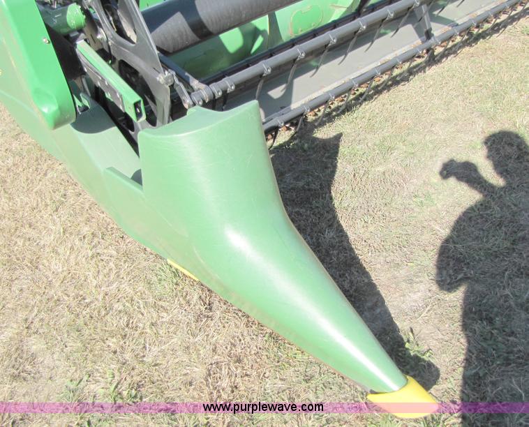 image for item A4614 2008 John Deere 625F HydraFlex 25' flex head