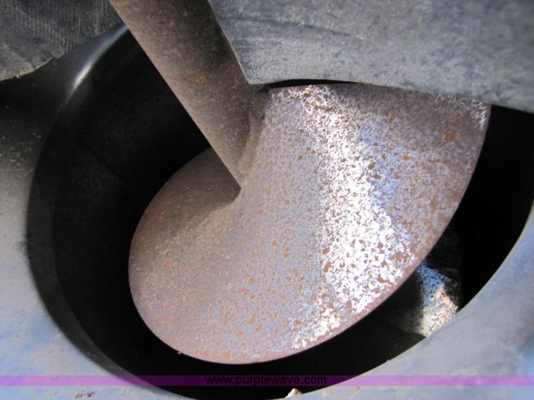 image for item A4615 2005 John Deere 9760 STS RWA combine