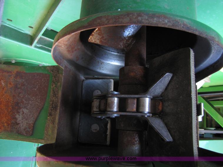 image for item A4615 2005 John Deere 9760 STS RWA combine