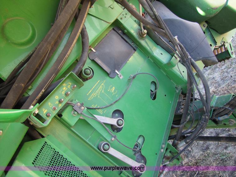 image for item A4615 2005 John Deere 9760 STS RWA combine