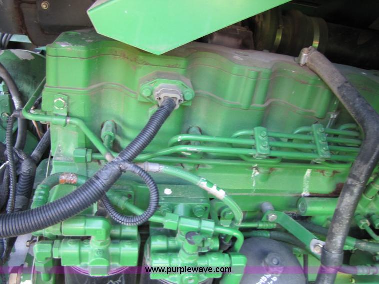 image for item A4615 2005 John Deere 9760 STS RWA combine