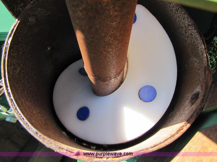 image for item A4615 2005 John Deere 9760 STS RWA combine