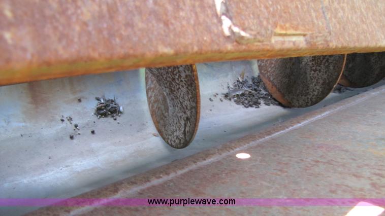 image for item A4615 2005 John Deere 9760 STS RWA combine