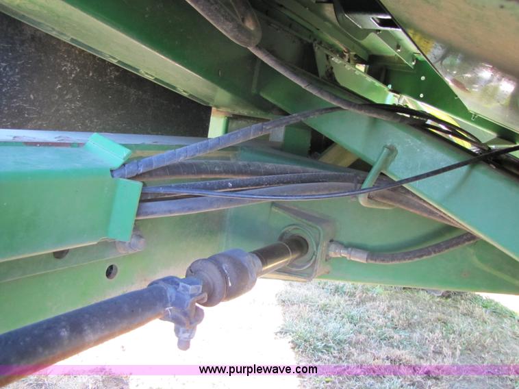image for item A4615 2005 John Deere 9760 STS RWA combine