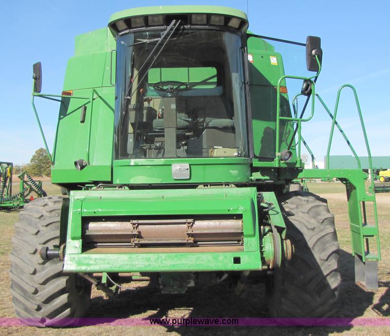 image for item A4616 1990 John Deere 9600 RWA combine