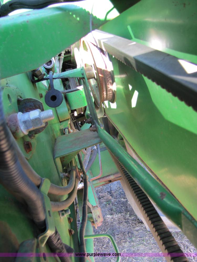 image for item A4616 1990 John Deere 9600 RWA combine