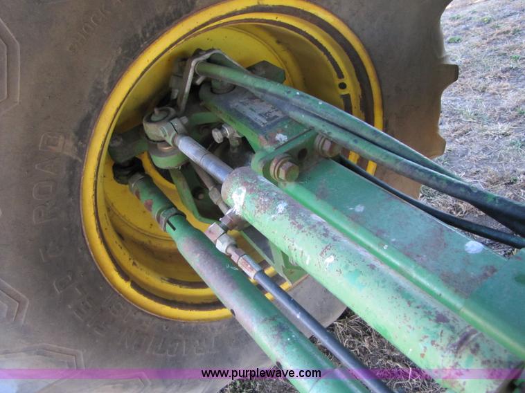 image for item A4616 1990 John Deere 9600 RWA combine