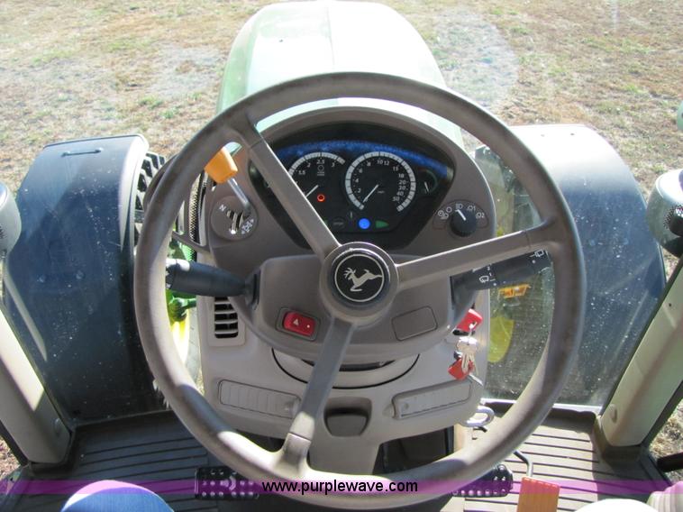 image for item A4618 2009 John Deere 7330 Premium MFWD tractor