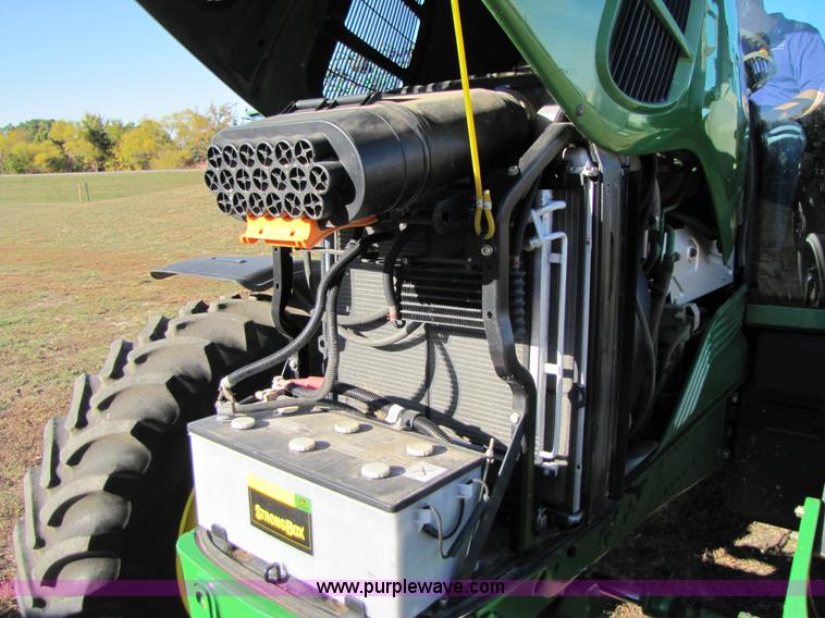 image for item A4618 2009 John Deere 7330 Premium MFWD tractor