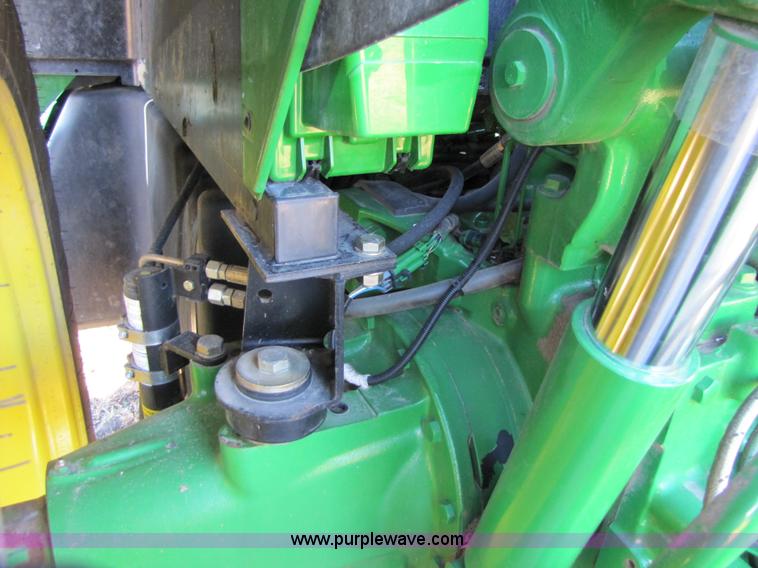 image for item A4618 2009 John Deere 7330 Premium MFWD tractor