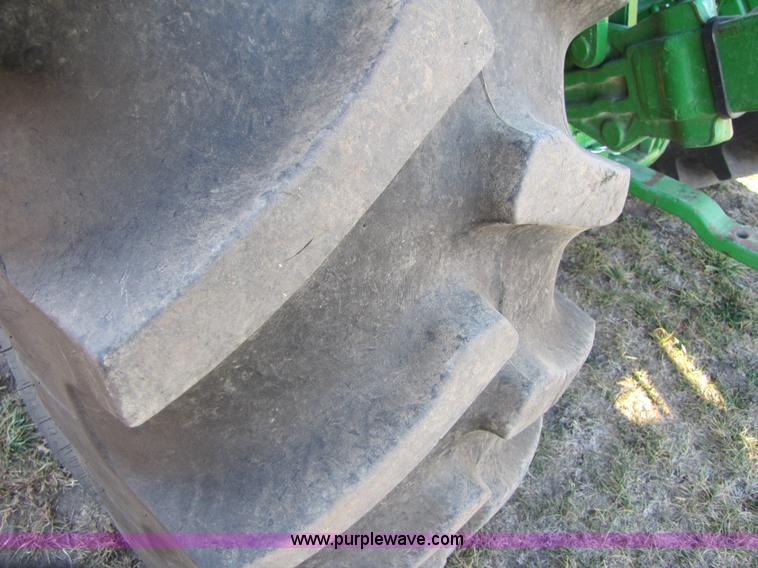 image for item A4618 2009 John Deere 7330 Premium MFWD tractor