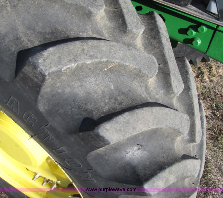 image for item A4618 2009 John Deere 7330 Premium MFWD tractor
