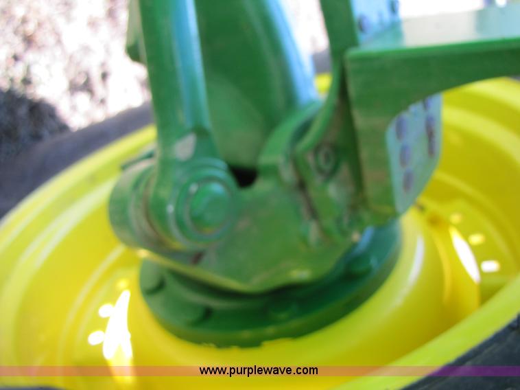 image for item A4618 2009 John Deere 7330 Premium MFWD tractor