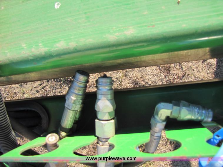 image for item A4619 2007 John Deere 1770NT 16 row planter