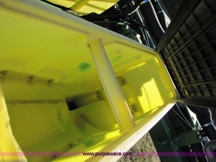 image for item A4619 2007 John Deere 1770NT 16 row planter