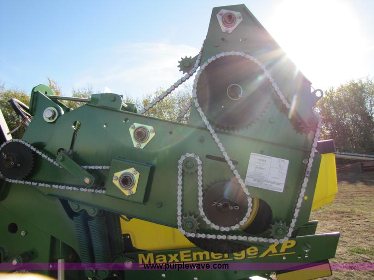 image for item A4619 2007 John Deere 1770NT 16 row planter