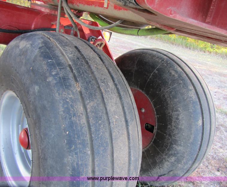 image for item A4620 2009 Case IH 1240 16/31 split row planter