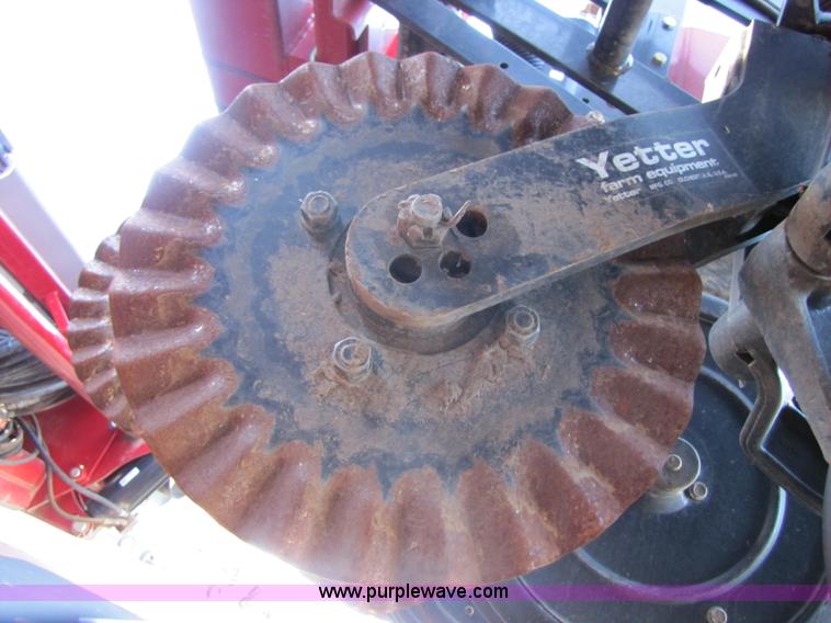 image for item A4620 2009 Case IH 1240 16/31 split row planter