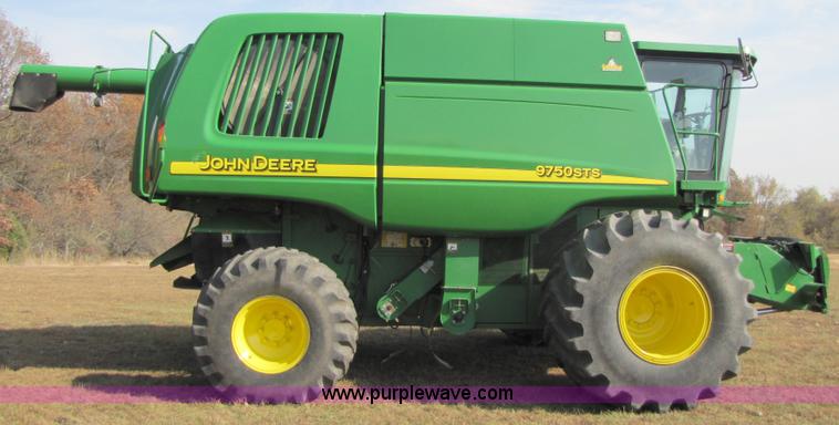 image for item A5165 2002 John Deere 9750 STS RWA combine