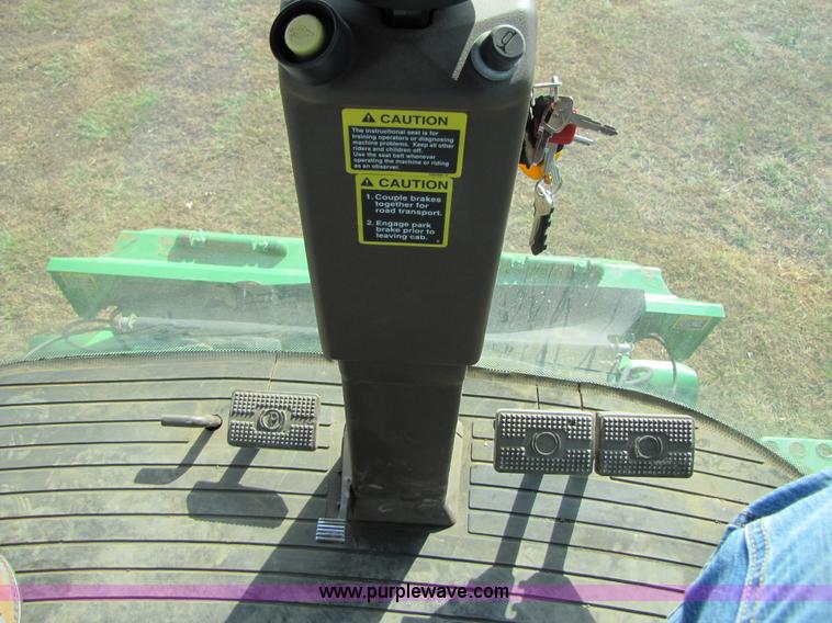 image for item A5165 2002 John Deere 9750 STS RWA combine