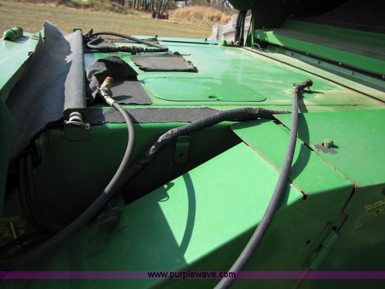 image for item A5165 2002 John Deere 9750 STS RWA combine