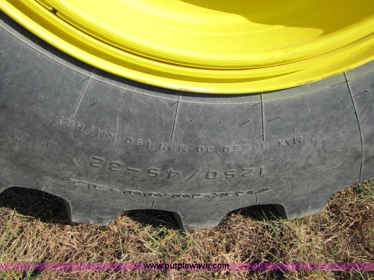 image for item A5165 2002 John Deere 9750 STS RWA combine