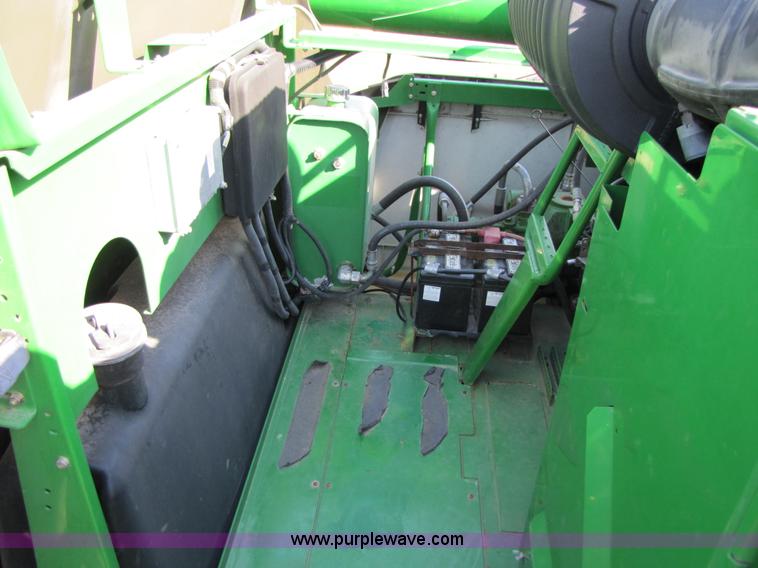 image for item A5165 2002 John Deere 9750 STS RWA combine