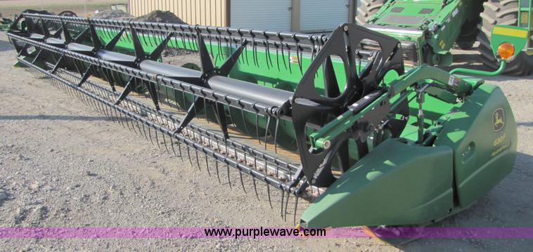 image for item B2001 2007 John Deere 630F HydraFlex 30' flex head