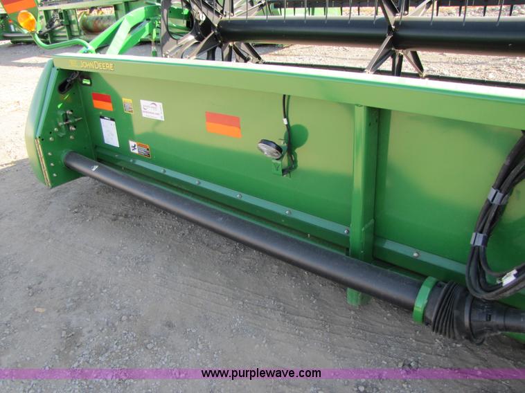 image for item B2001 2007 John Deere 630F HydraFlex 30' flex head