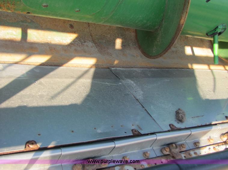 image for item B2001 2007 John Deere 630F HydraFlex 30' flex head