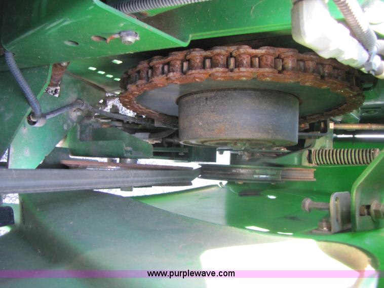 image for item B2002 2007 John Deere 635F 35' flex head