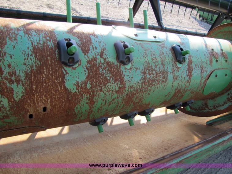 image for item B2002 2007 John Deere 635F 35' flex head