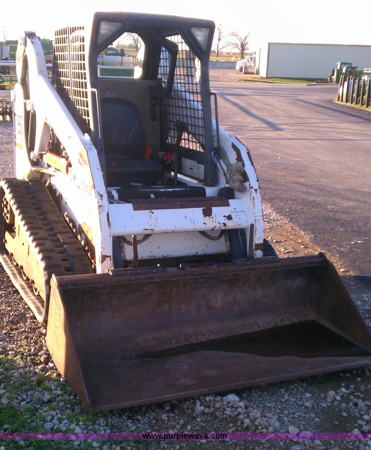 image for item B2006 2003 Bobcat T190 skid steer