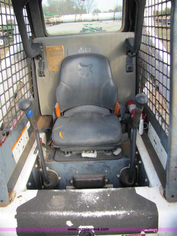 image for item B2006 2003 Bobcat T190 skid steer