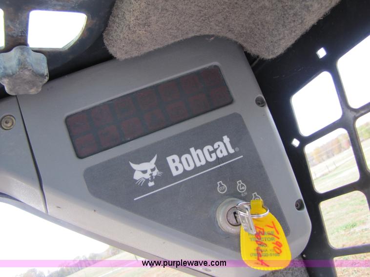 image for item B2006 2003 Bobcat T190 skid steer