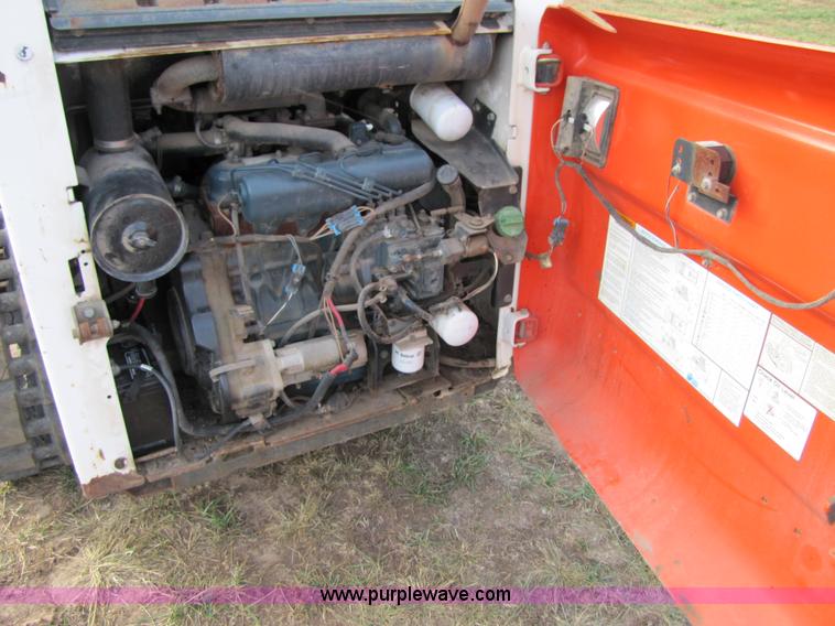 image for item B2006 2003 Bobcat T190 skid steer