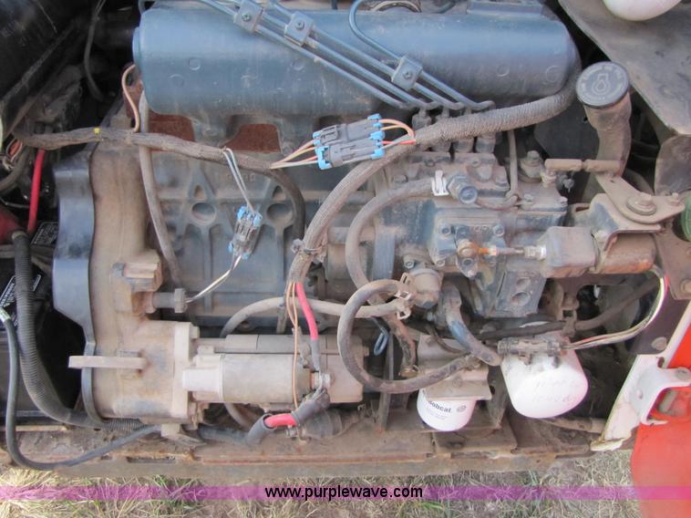 image for item B2006 2003 Bobcat T190 skid steer