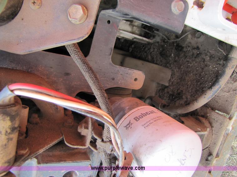 image for item B2006 2003 Bobcat T190 skid steer