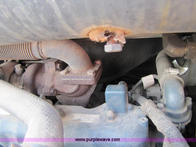 image for item B2006 2003 Bobcat T190 skid steer