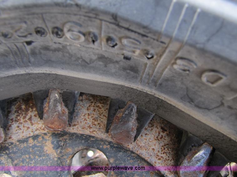 image for item B2006 2003 Bobcat T190 skid steer